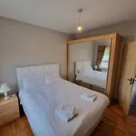 Elemey House Tatil Evi